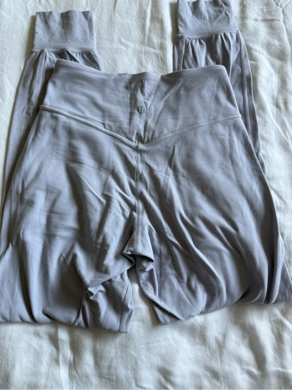 lululemon athletica some pilling